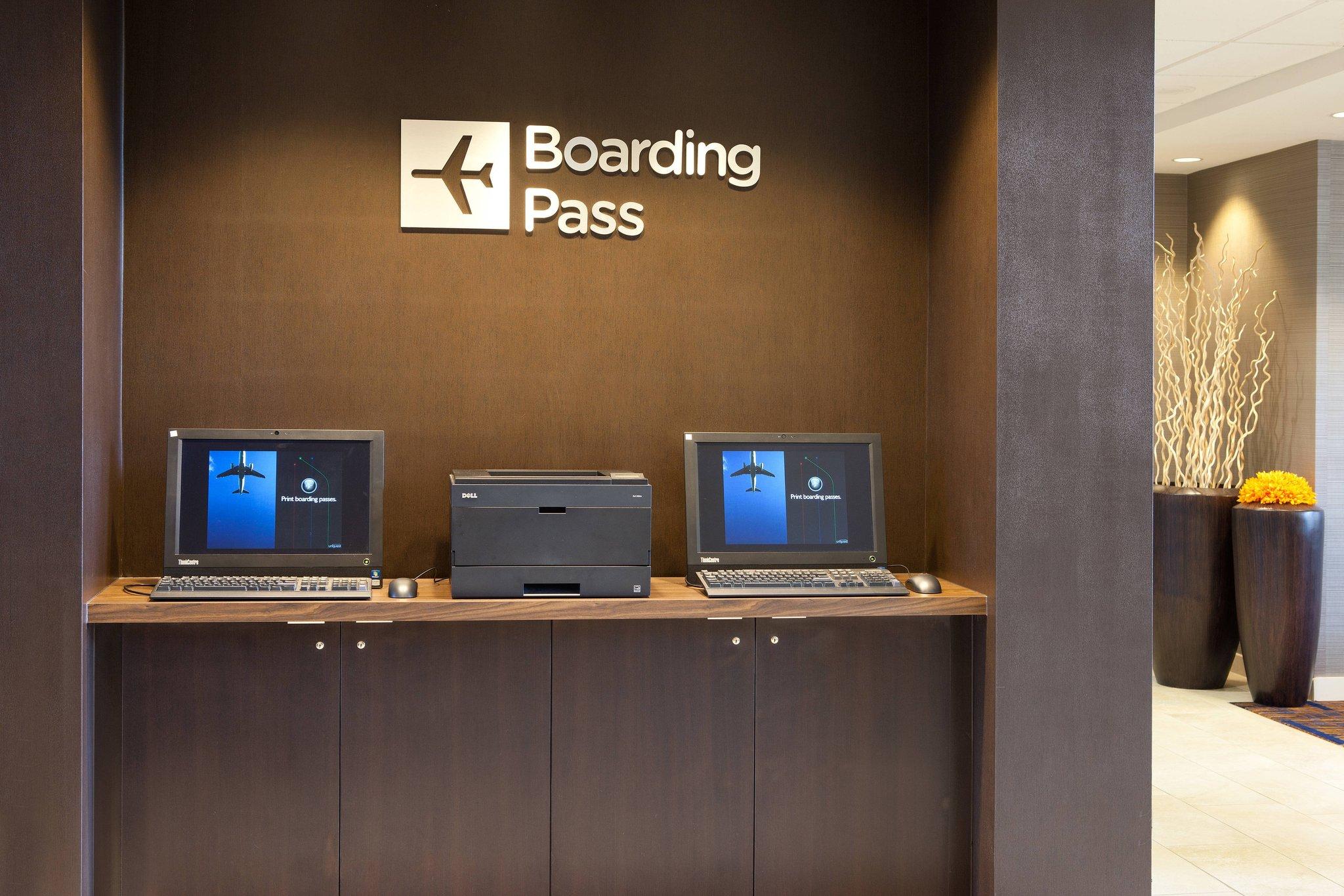 Courtyard by Marriott Oakland Airport image