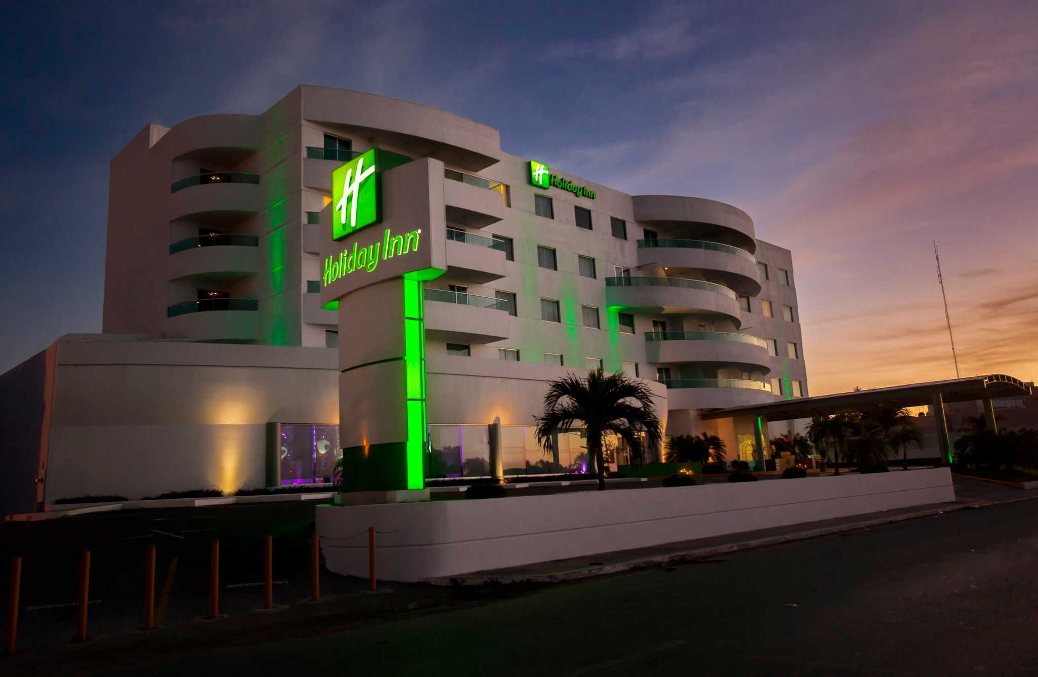 Holiday Inn Campeche in กัมเปเช, MX